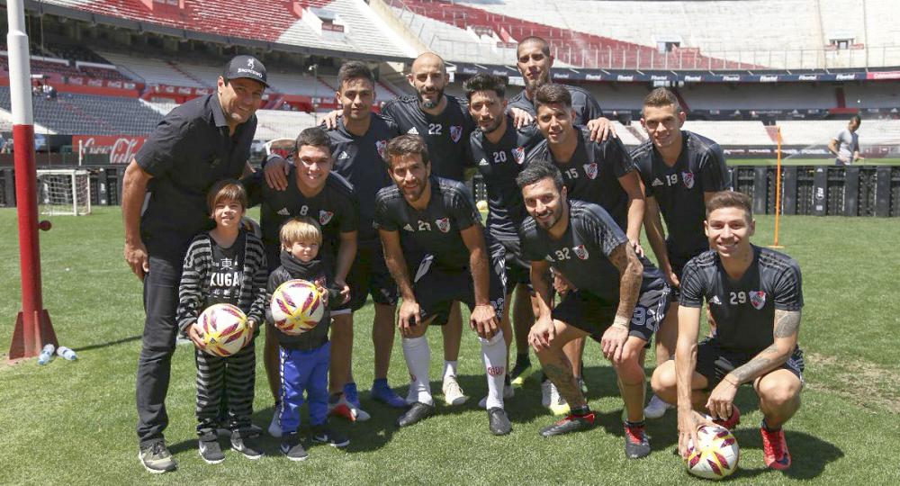 Los hijos de Shakira visitaron el Monumental Los hijos de Shakira visitaron el Monumental