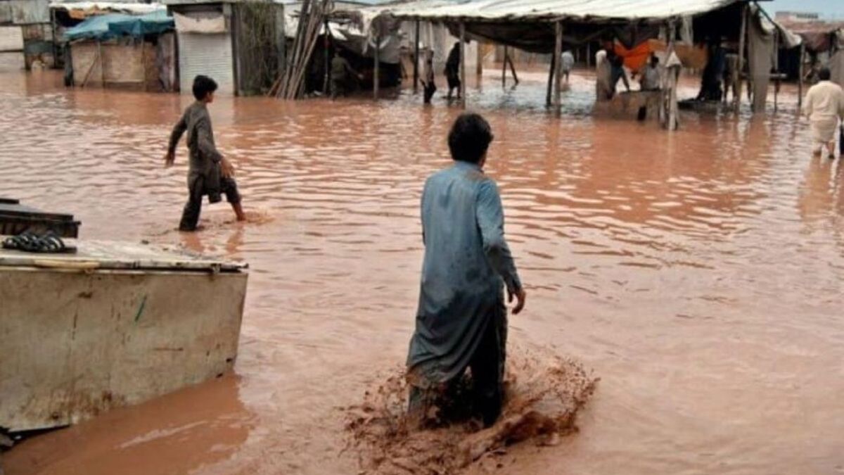 Inundaciones en Afganistán dejan al menos 60 muertos y 180 desaparecidos