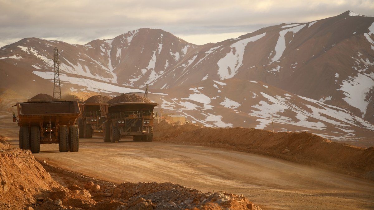 Barrick Gold superó las estimaciones de ganancias y anunció recompra de