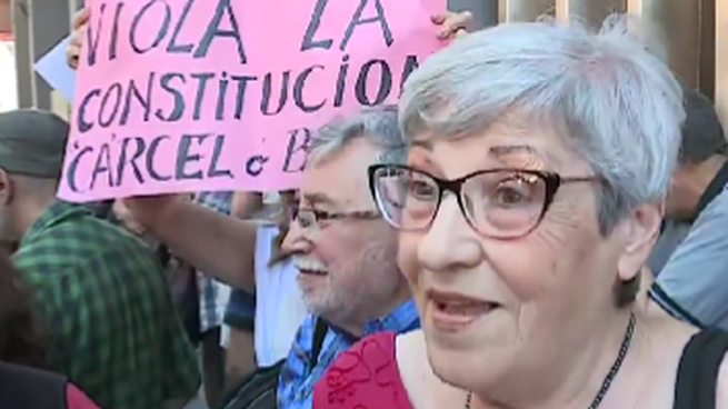 Lo Que Nos Hacen Es Denigrante Protesta De Jubilados En El Congreso