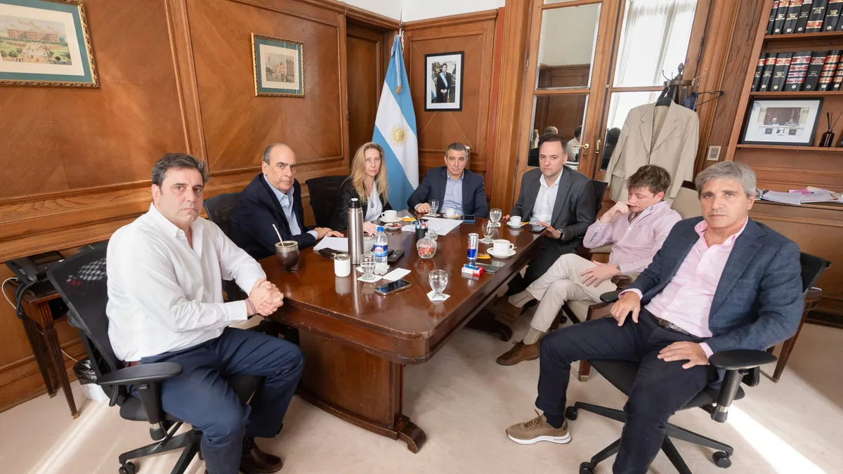 Conflicto en Aerolíneas Argentinas Gobierno avanzará contra los