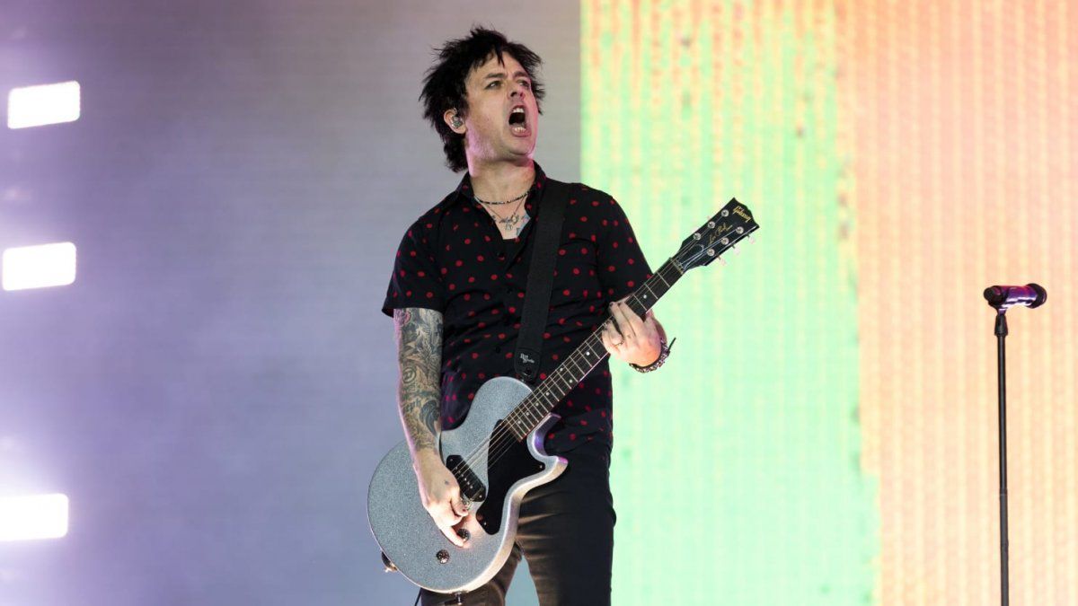 Por el fallo contra el aborto el cantante de Green Day anunció que