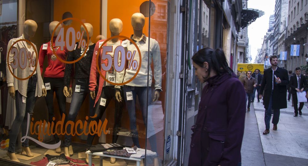El informe señaló que el ticket promedio del regalo de esta fecha es de $900. El informe señaló que el ticket promedio del regalo de esta fecha es de $900.