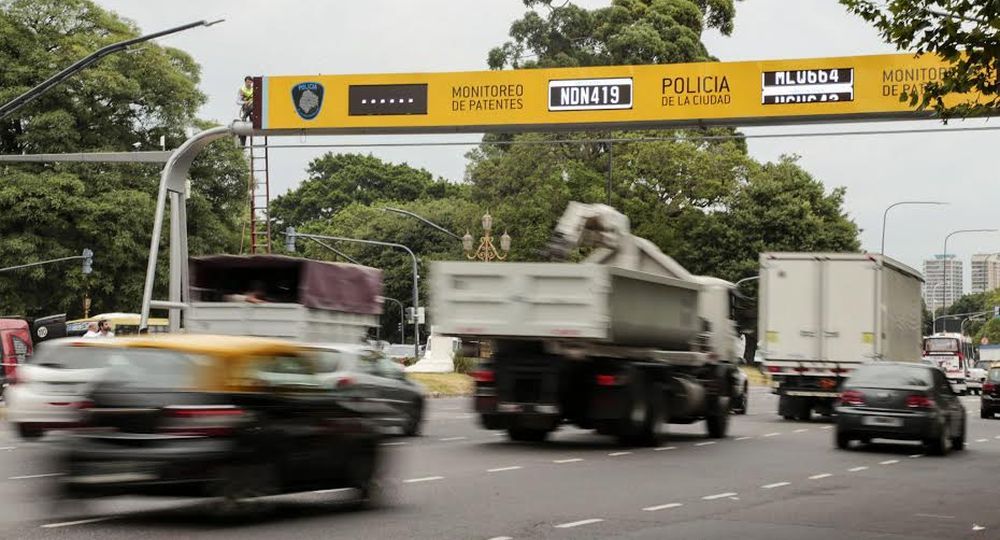 El anillo de Seguridad Digital incluye lectores de patentes.