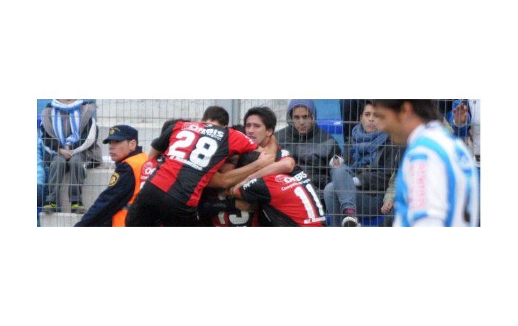 Newells ganó y quedó a un paso de ser campeón