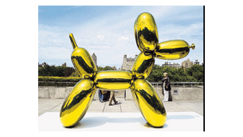 ámbito.com | Una de las tres obras de Jeff Koons (hechas con unas especies de globos de acero inoxidable y valuadas en 30 millones de dólares cada una), que el Metropolitan Museum de Nueva York emplazó en su terraza.