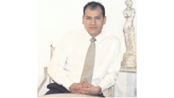 ámbito.com | Andrés Silva, gerente general del San Remo Grand Hotel.