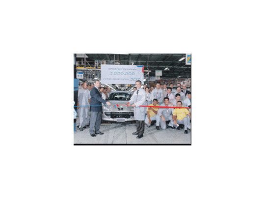 TRES MILLONES DE PEUGEOT 307