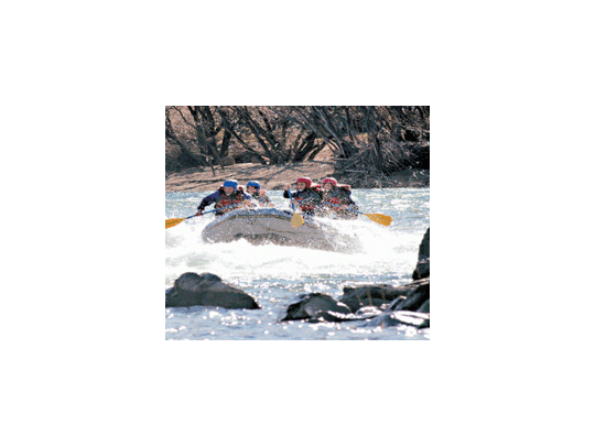 Adrenalina de rafting en el Eden