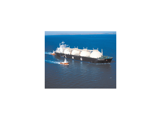 Chile acelera su planta para importar gas por barcos