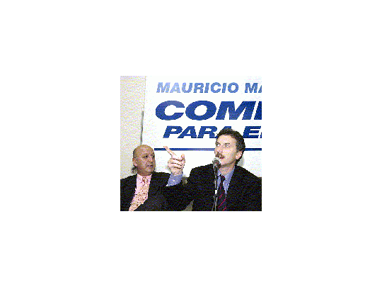 Mauricio Macri, en la sede de su partido reunió ayer a un centenar de delegados del sindicato de municipales porteños.