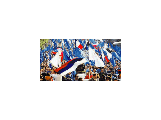 15.000 simpatizantes de Slobodan Milosevic exigieron la renuncia del nuevo gobierno democrático