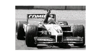 ámbito.com | Ralf Schumacher festeja su triunfo.