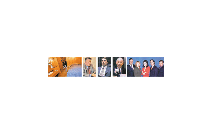 ámbito.com | Dormitorio del pader Grassi / 1. juez Meade 2. fiscal Adrián Flores 3. Federico Nieva Woodgate, jefe del fiscal Flores / El equipo de Telenoche investiga.