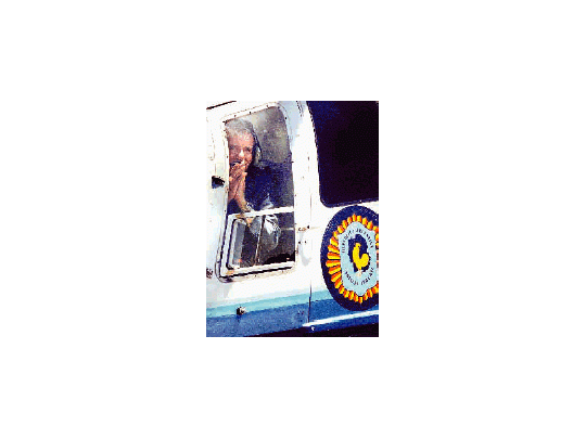 Carlos Menem, a bordo del helicóptero que lo transportó desde los Tribunales hasta la quinta de Don Torcuato.