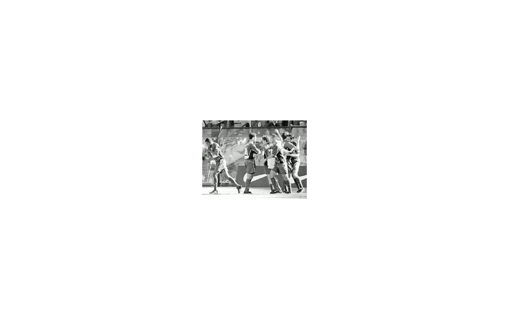 Walter Gaitán festeja su gol.