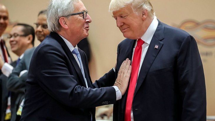 <p><strong>Al rincón.</strong> Trump y Juncker llegaron a un acuerdo.</p>