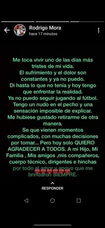 Mora anunció su retiro del fútbol a través de un estado de WhatsApp.