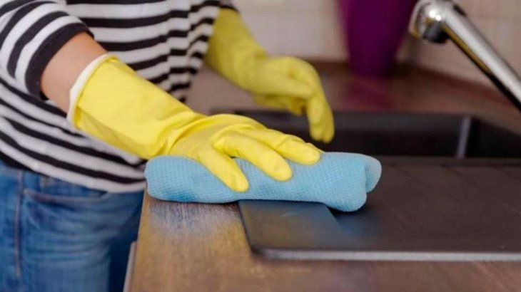 ¿Cómo se calcula el aguinaldo de una empleada doméstica?
