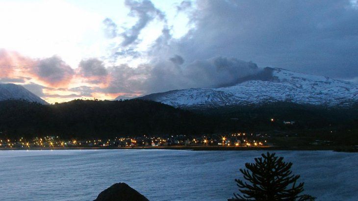 Alerta amarilla en el volcán Copahue por aumento de la actividad sísmica