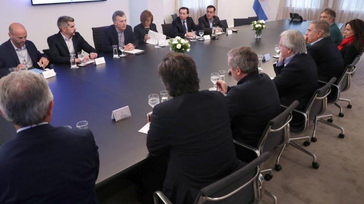 Mauricio Macri encabezó reunión de Gabinete en la Quinta de Olivos.
