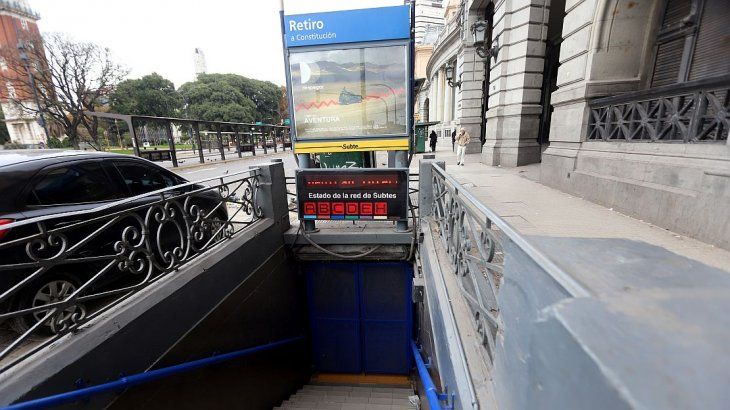 <p>Los subtes esta vez también se plegaron a la medida.</p>