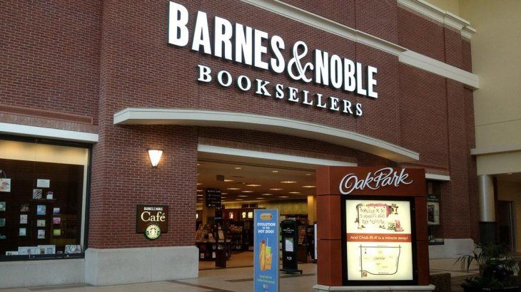 Elliot Management está por adquirir la famosa cadena Barnes & Noble. Acciones de la librería treparon más del 24%.