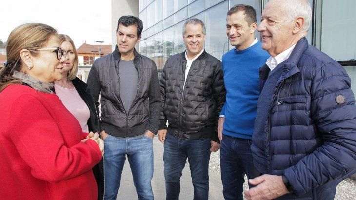 Lavagna y Urtubey con los precandidatos bonaerenses.