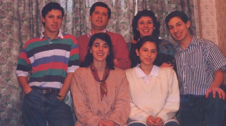 La familia completa en 1994