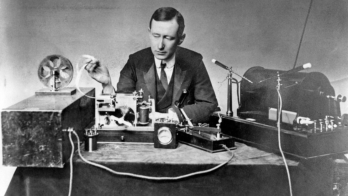 A 99 años de la primera transmisión de radio  Guillermo Marconi