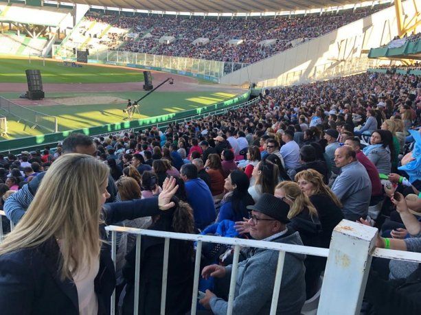 <p>“Ya son parte de mi familia, infinitas gracias por sus oraciones”, pronunció Hotton al despedirse.</p>