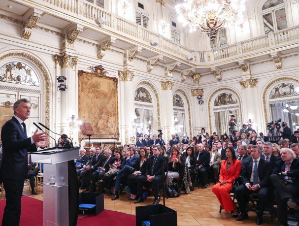 <p>El jefe de Estado remarcó que la iniciativa “es una muestra de que se puede mejorar lo que no funciona” y que “no tenemos que resignarnos”.</p>