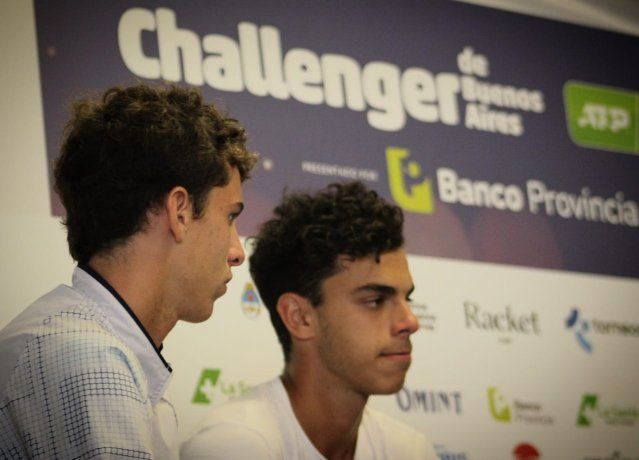 <p>Juan Manuel y Francisco Cerúndolo, durante la entrevista con Ámbito en el Challenger de Buenos Aires.</p>