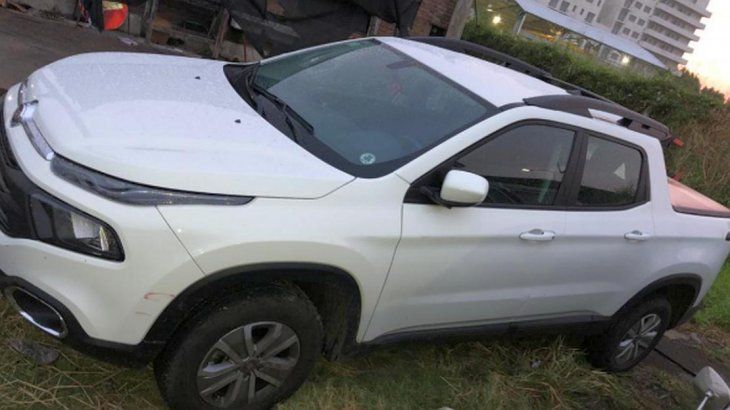<p>Esta es la camioneta Fiat Toro blanca robada a Ernesto Dorin.</p>