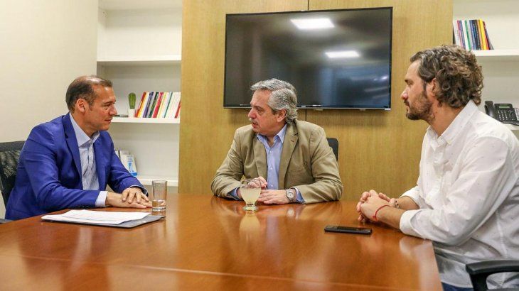 <p>Alberto Fernández recibió al gobernador neuquino Omar Gutiérrez, quien le detalló la situación en Vaca Muerta.</p>