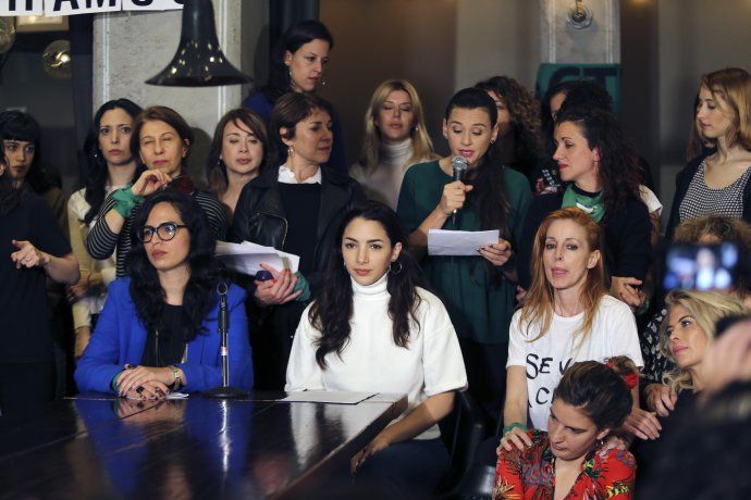 <p>La actriz Thelma Fardin advirti&oacute;, tras el pedido de detenci&oacute;n librado por una Fiscal&iacute;a de Nicaragua contra el actor Juan Darth&eacute;s, al que denunci&oacute; por violaci&oacute;n, que el suyo es un "caso excepcional" y que en estas situaciones "por lo general impera la impunidad".</p>