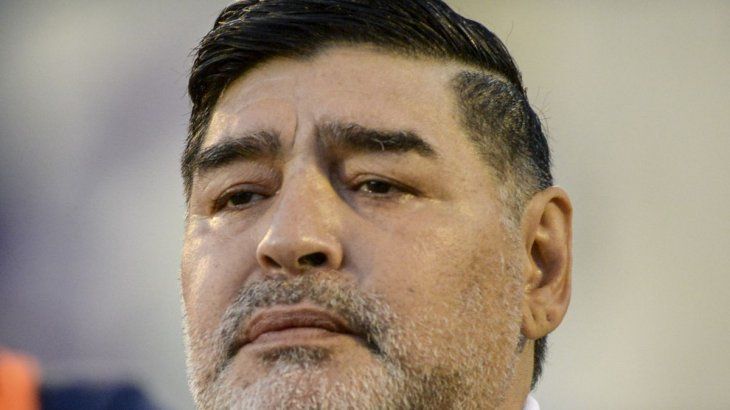 El gigante de la moda deberá pagarle a Maradona 70 mil euros. 