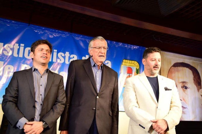 Axel Kicillof, José Luis Gioja y Gustavo Menéndez.