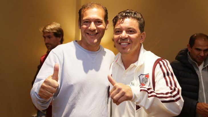 El Gobernador de la Provincia de Neuquén, Omar Gutiérrez, junto a Marcelo Gallardo.