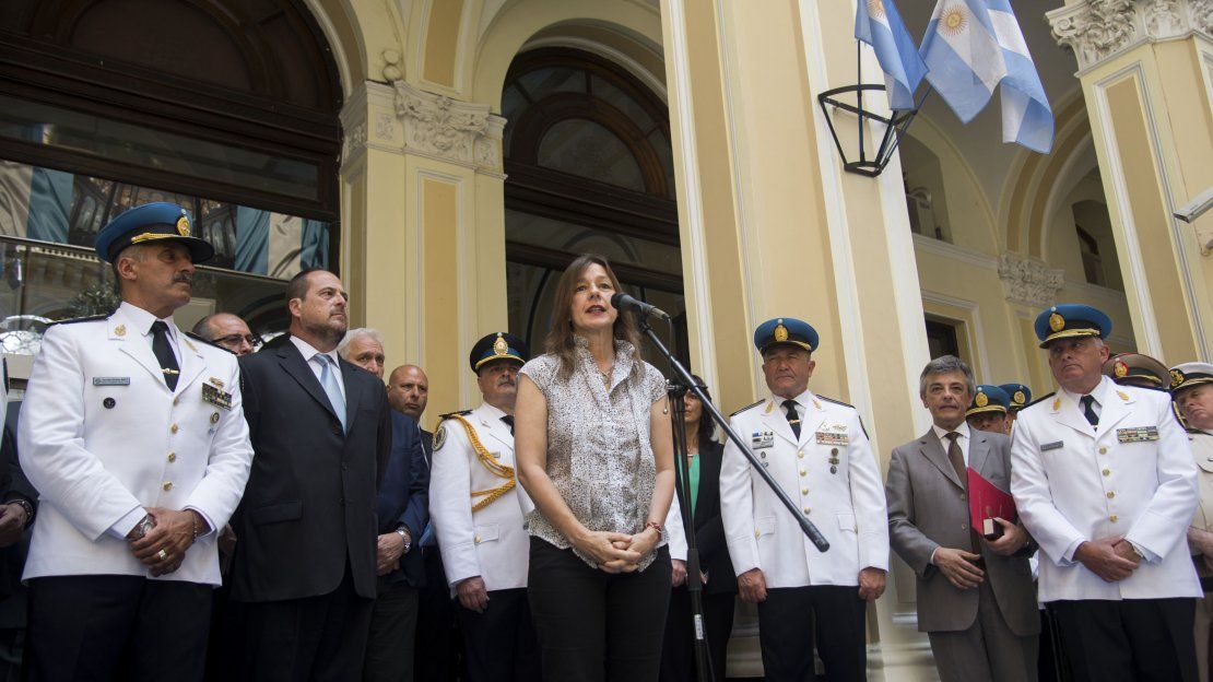 Designan a una mujer al frente de la Superintendencia de Drogas Peligrosas de la Policía Federal