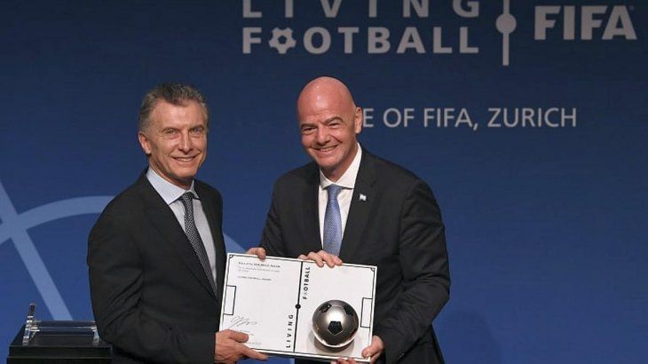 En julio de 2019, la FIFA le entregó la primera edición del reconocimiento 