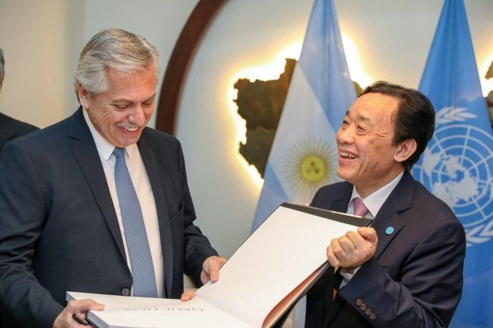 Alberto Fernández se reunió con el Director General de la FAO, Qu Dongyu.