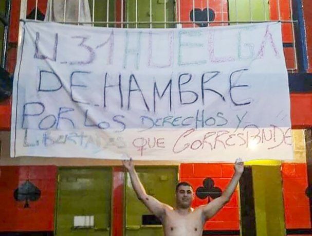 En diciembre, cerca de nueve mil presos realizaron una huelga de hambre en cárceles bonaerenses en reclamo de prisiones domiciliares y el regreso de la Ley del 2x1.