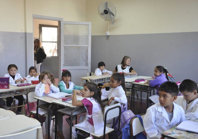 Recomiendan que quienes viajaron a países afectados por el coronavirus no asistan a la escuela por dos semanas
