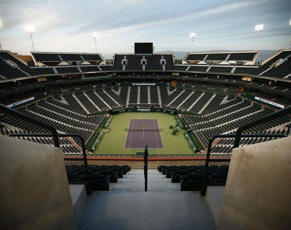 El tenis quedó gravemente afectado tras una suspensión de seis semanas. El fútbol y la F1 también movieron su calendario por el coronavirus.