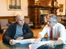 alberto fernandez recibe a larreta en olivos