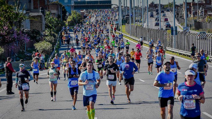 La maratón de Buenos Aires de 2019 contó con más de 10 mil participantes.