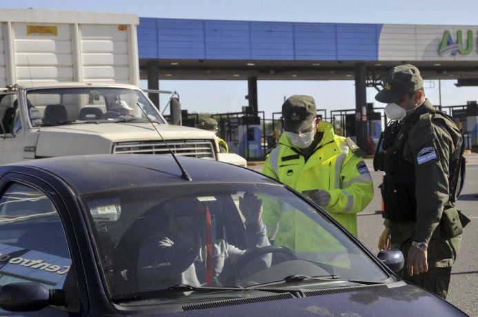 El permiso se otorga por única vez para varados dentro del país