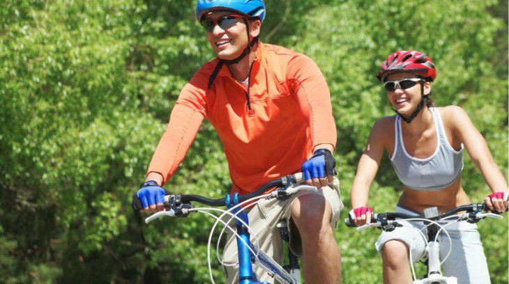 Andar en bici en tiempos de Covid-19, un debate que aún no tiene definición.