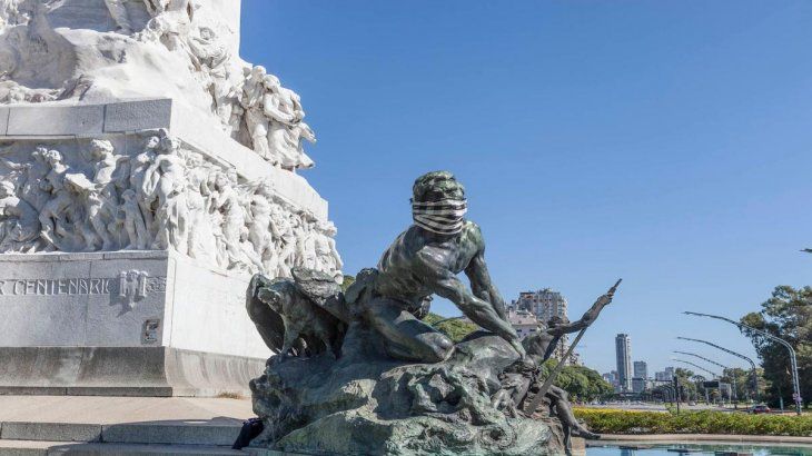 Monumento a los españoles.